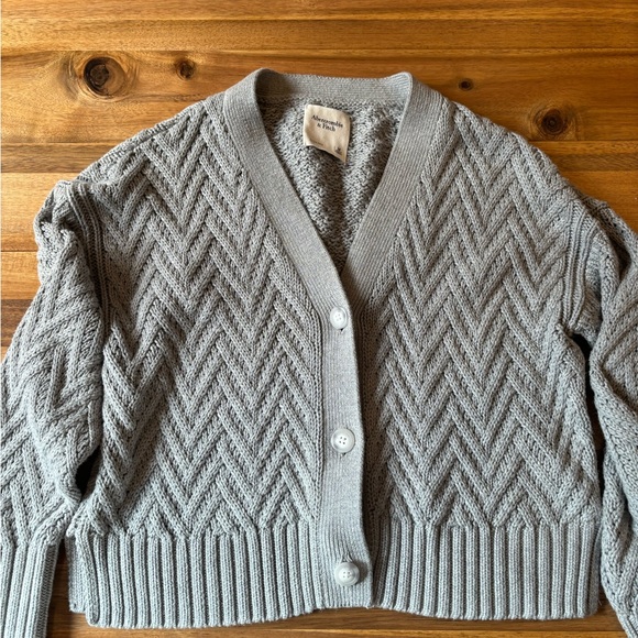 Abercrombie Cable Knit Cardigan - Picture 1 of 4